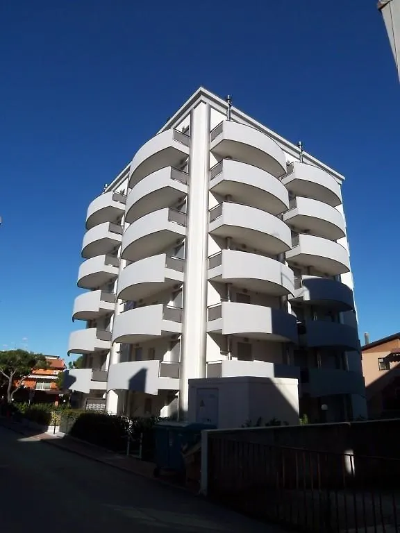 Tiepolo Apartments contacts